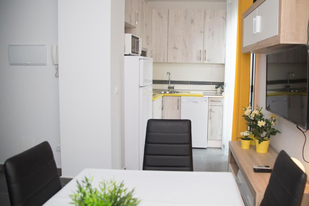 Apartamentos La Plazuela Banos De Montemayor Bagian luar foto