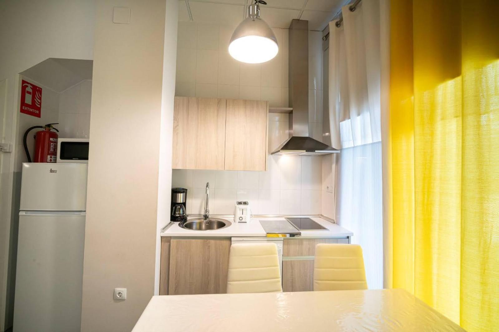 Apartamentos La Plazuela Banos De Montemayor Bagian luar foto