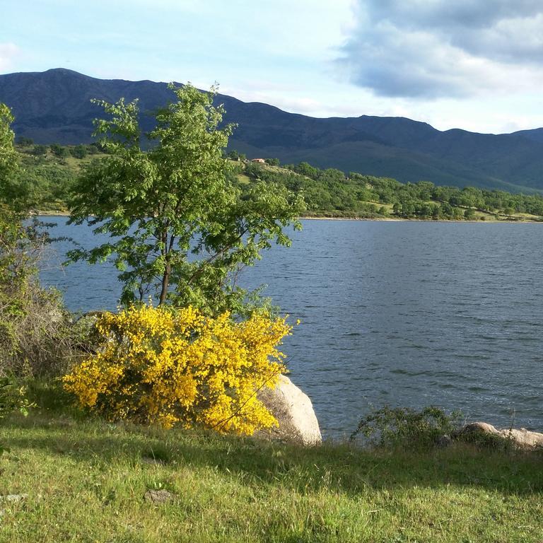 Apartamentos La Plazuela Banos De Montemayor Bagian luar foto